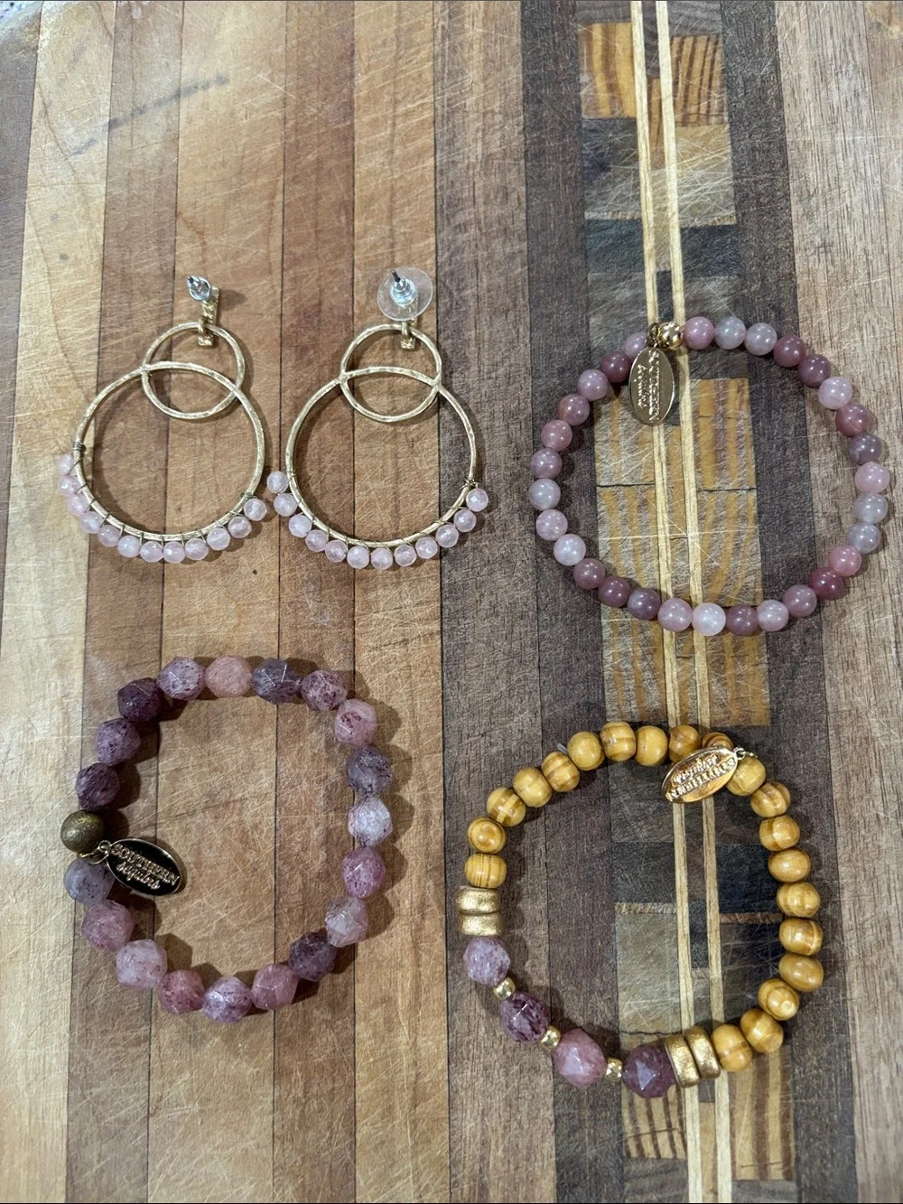 (3) beaded bracelets and (1) pair earrings